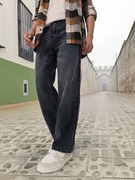 Straight Fit